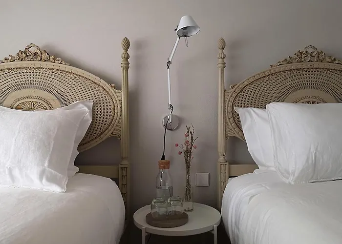 Casa Do Adro, Casaspensadas Juncal (Leiria)